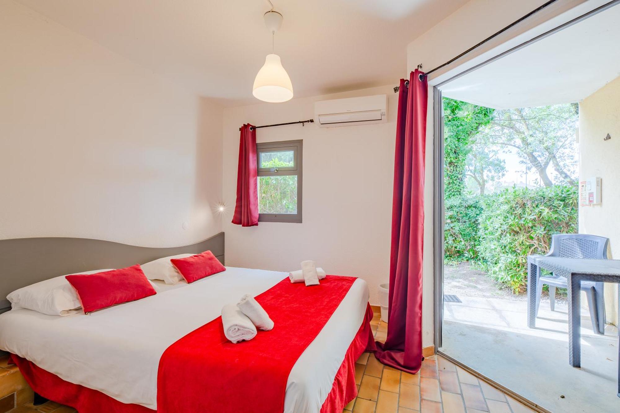 Marina Hotel Club Cogolin Kültér fotó