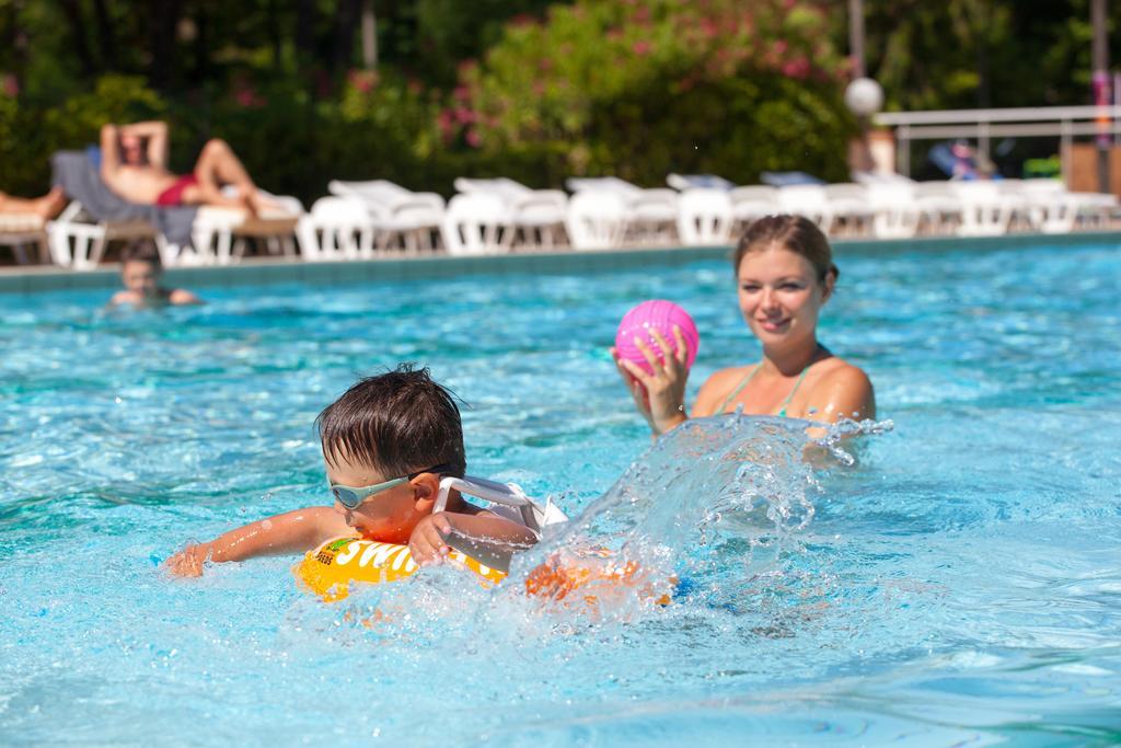 Marina Hotel Club Cogolin Kültér fotó